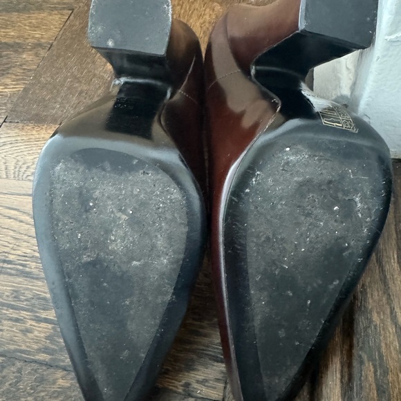 Prada Brown Heel with box - Picture 3 of 4